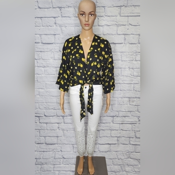 NWT L'agence Womens Lemon front print tie front blouse Sz XS - Picture 1 of 6
